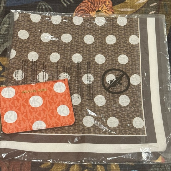 Michael Kors Brown & White Polka Dot Scarf & Orange Polka Dot Card Holder NWT - Picture 1 of 8